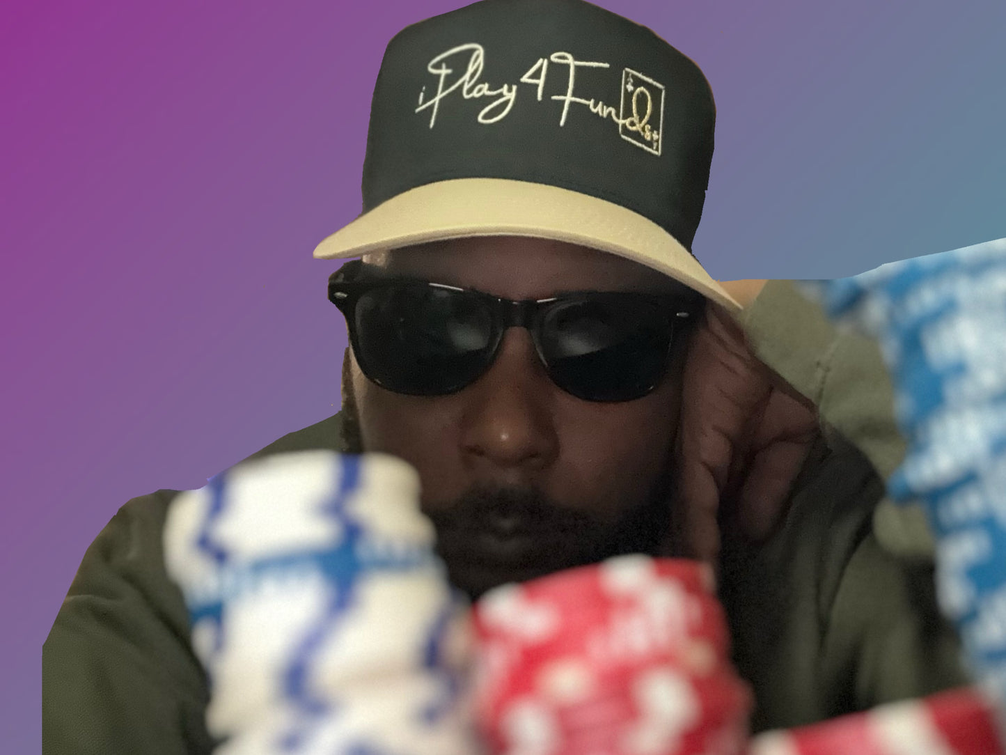 Black and tan snapback hat featuring the ‘iPlay4Funds’ logo embroidered on the front. Perfect for poker enthusiasts