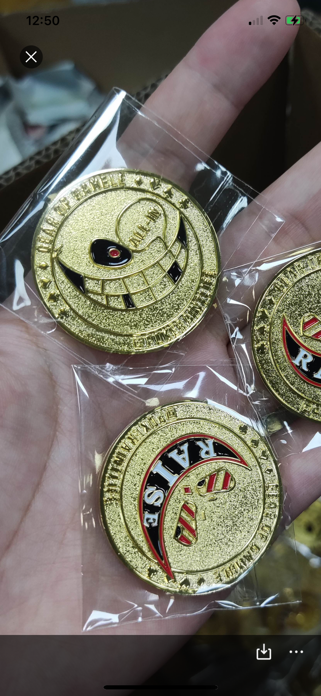 Premium metal poker card protector with ‘Call’ and ‘Raise’ art on each side. Ideal for poker players who want to secure their cards with a stylish and functional accessory. Must-have for serious card sharks