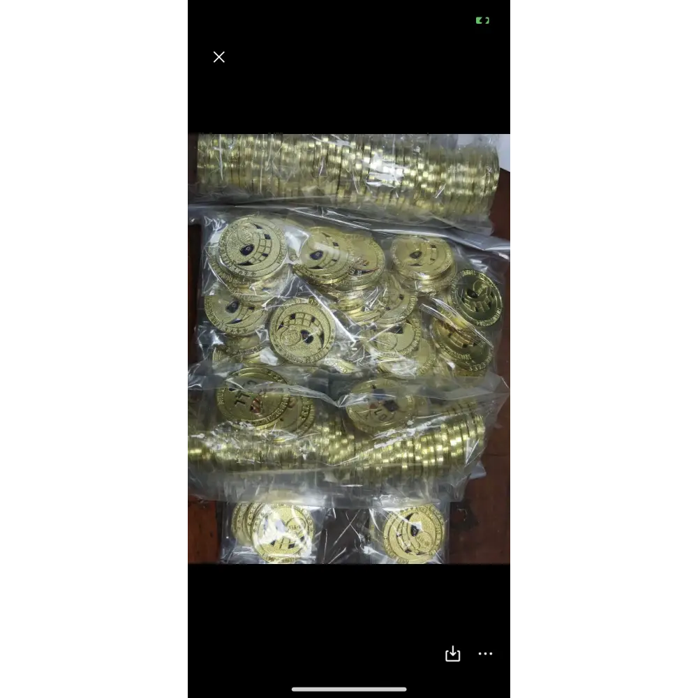 Premium metal poker card protector with ‘Call’ and ‘Fold’ art on each side. Designed for poker enthusiasts who value both security and style for their cards. A must-have poker accessory for strategic players