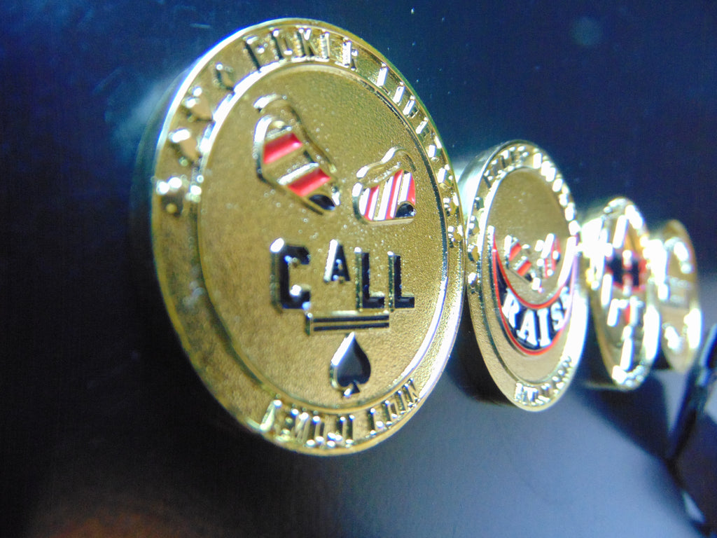 Premium metal poker card protector with ‘Call’ and ‘Raise’ art on each side. Ideal for poker players who want to secure their cards with a stylish and functional accessory. Must-have for serious card sharks